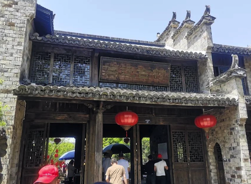 1681873409946169.jpg s s s.jpg